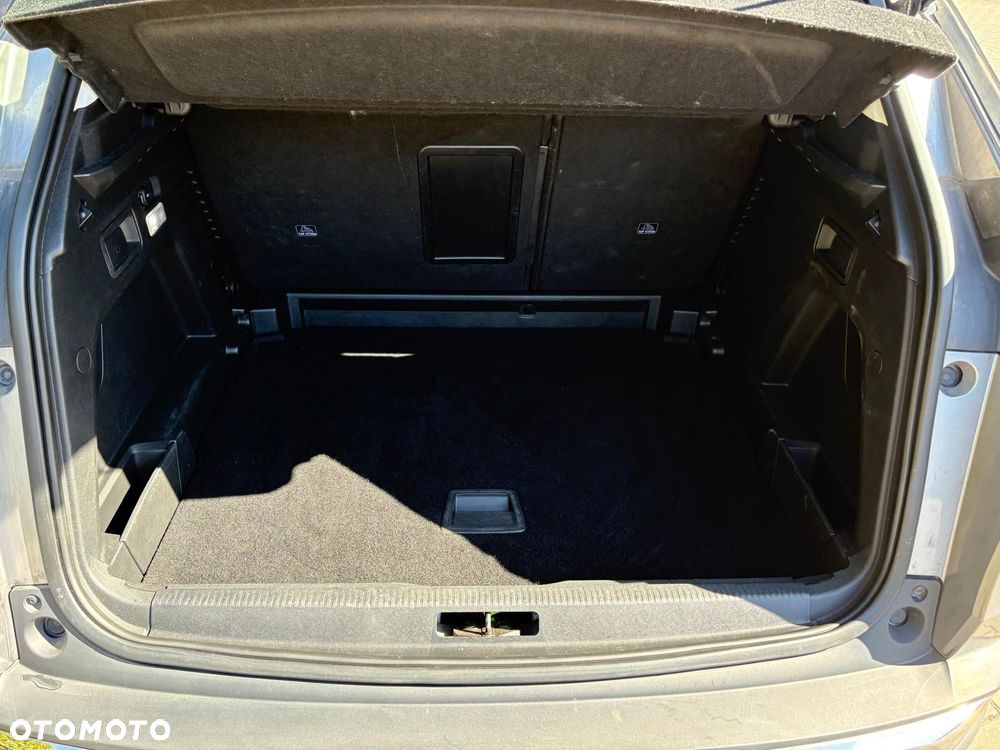 Peugeot 3008 1.2 PureTech Active - 10