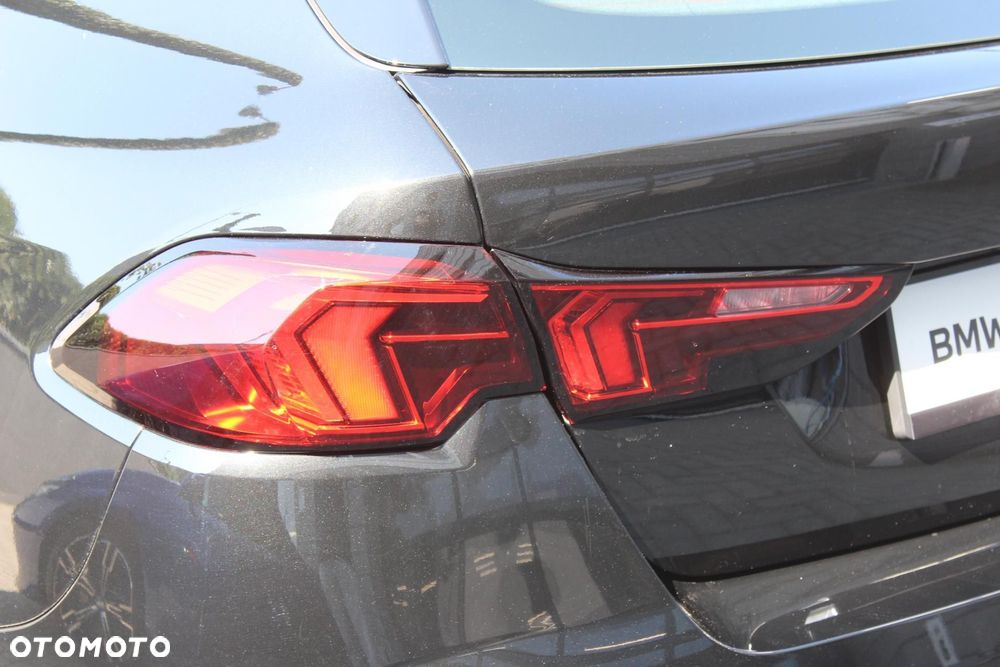 BMW Seria 1 - 18