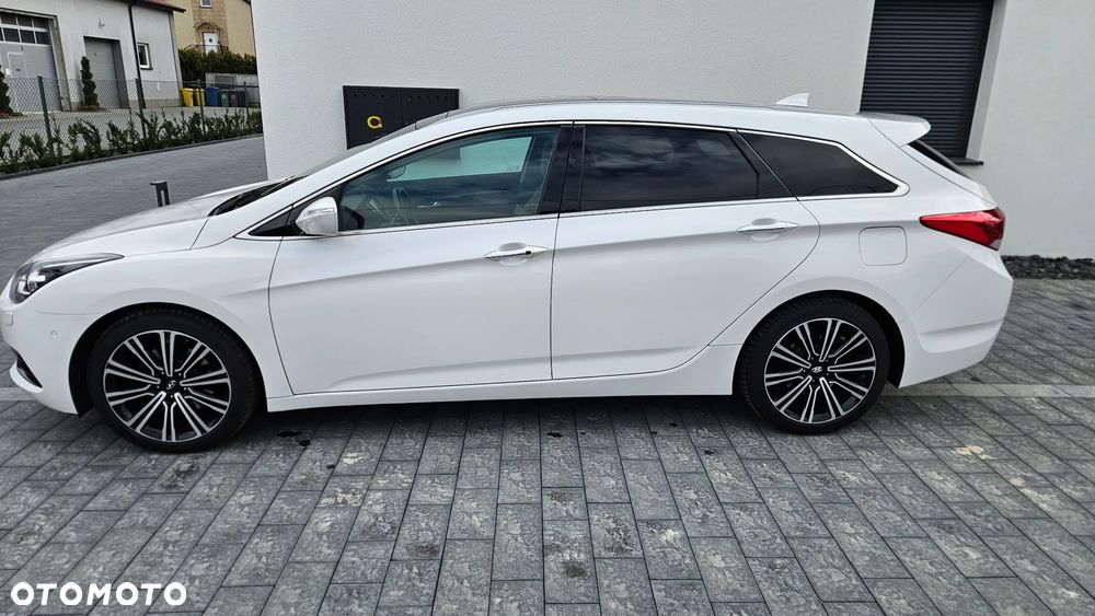 Hyundai i40 Kombi 2.0 Automatik Premium - 5