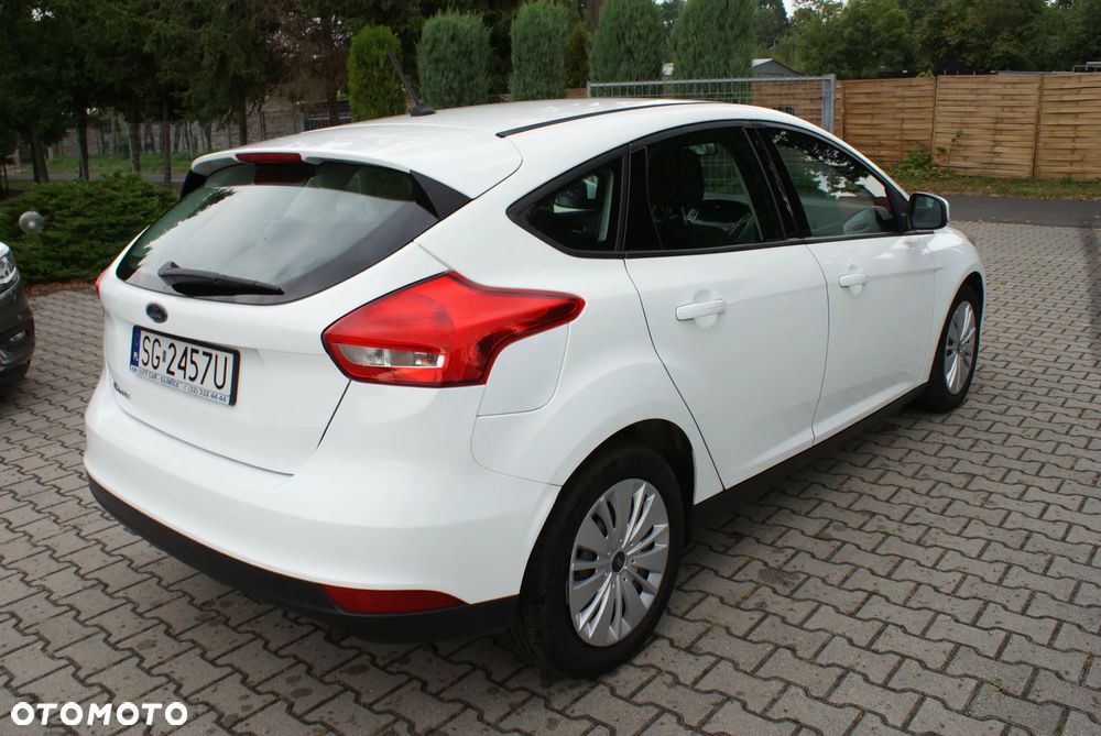 Ford Focus - 12