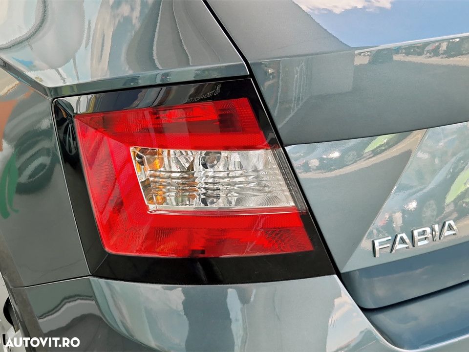 Skoda Fabia - 11
