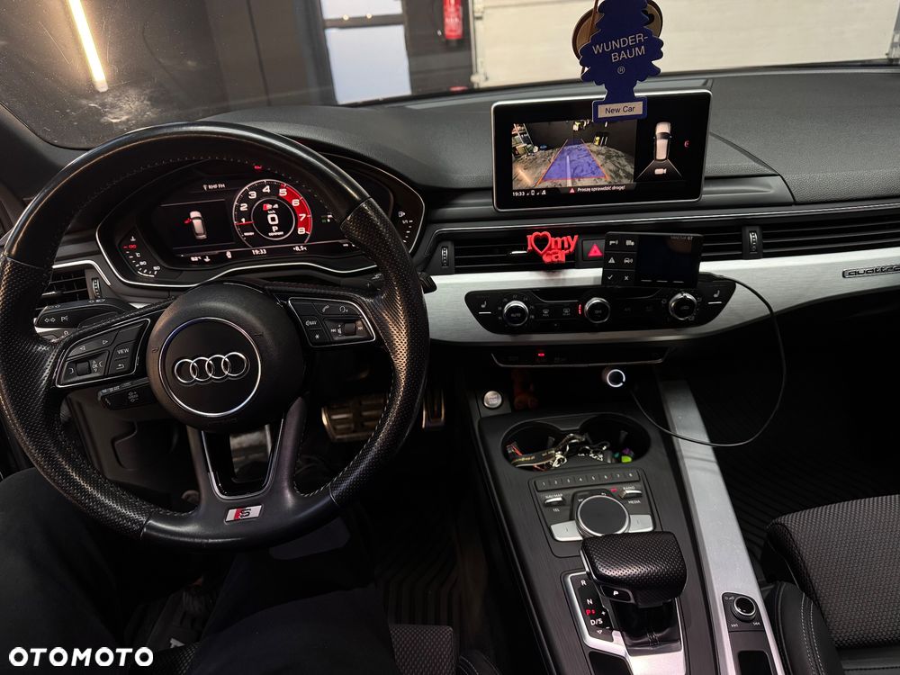 Audi A4 Avant 2.0 TDI Quattro S tronic - 17