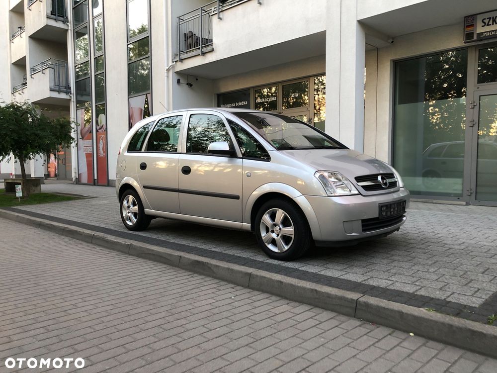 Opel Meriva 1.8 16V Enjoy - 11
