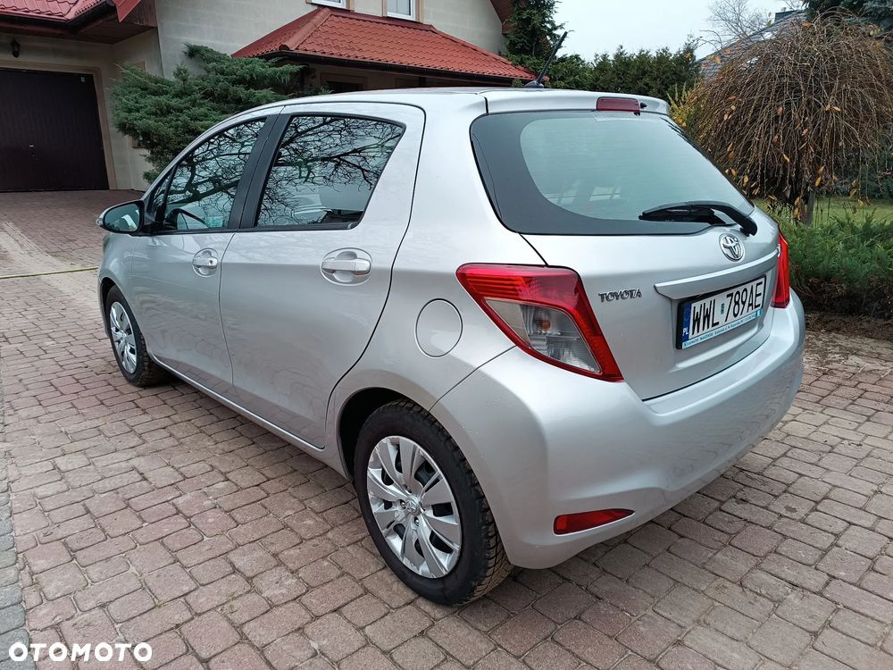 Toyota Yaris 1.33 Dynamic - 19
