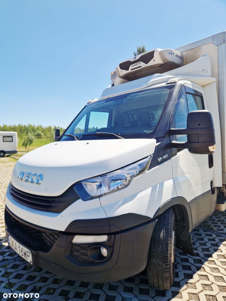 Iveco DAILY - 22
