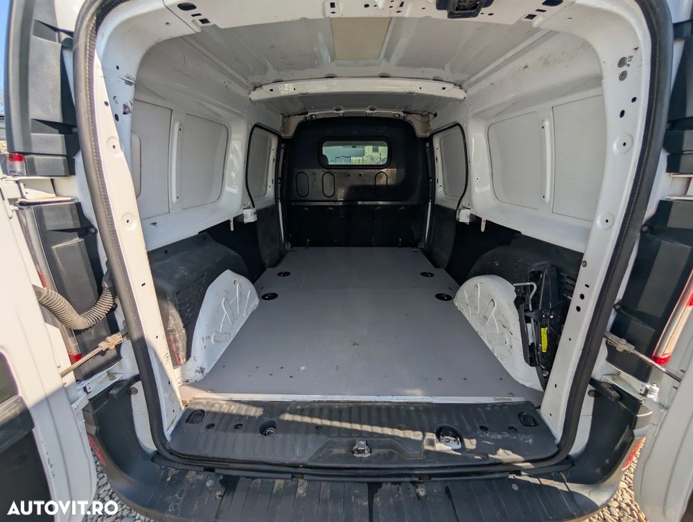 Renault Kangoo Maxi - 15