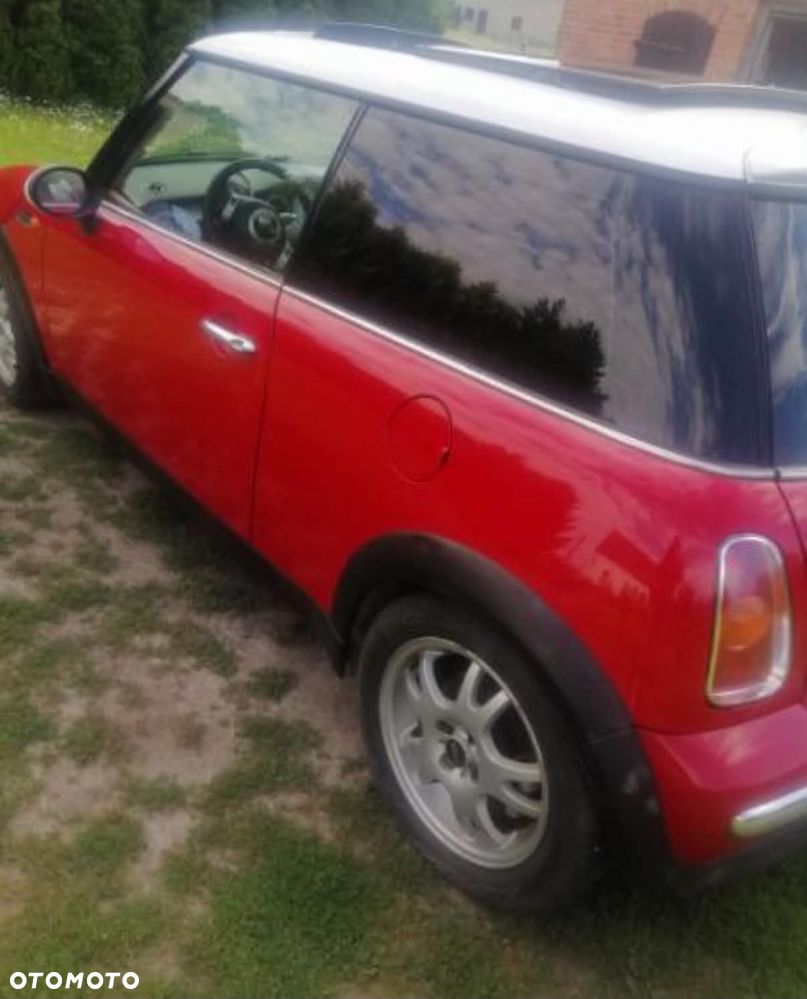 MINI Cooper Standard - 3
