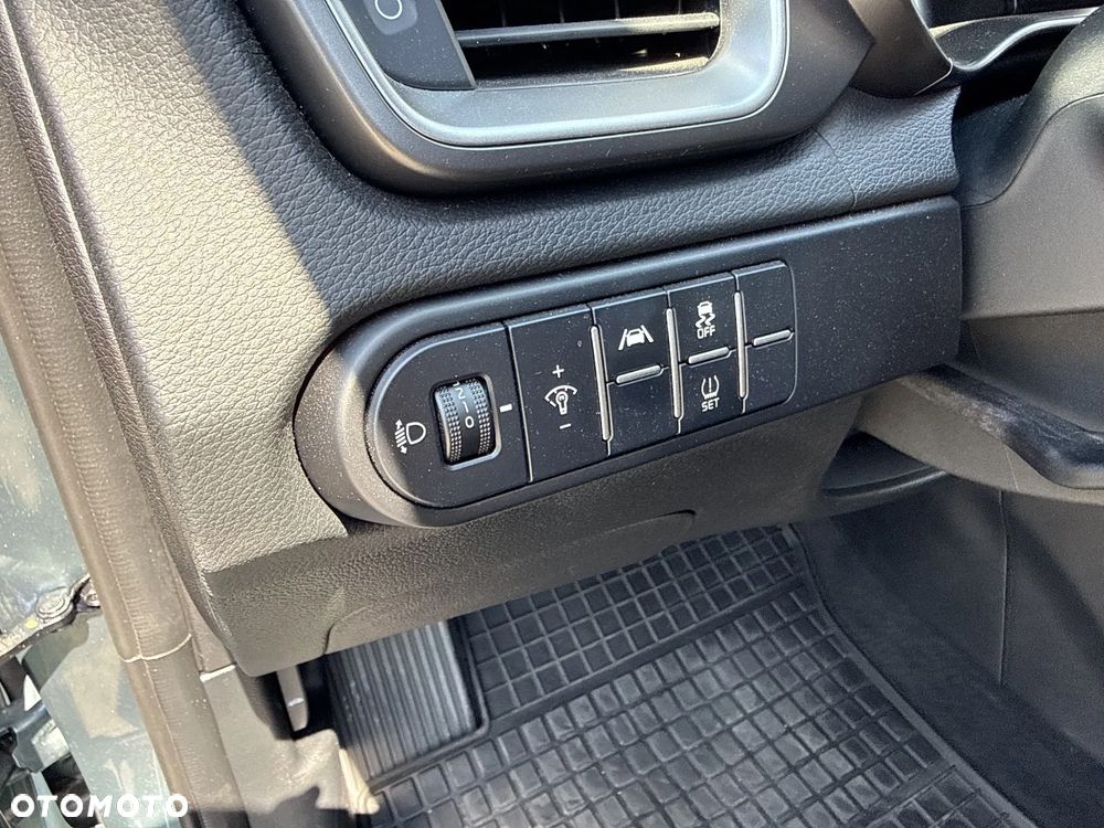 Kia Ceed 1.5 T-GDI M DCT - 20