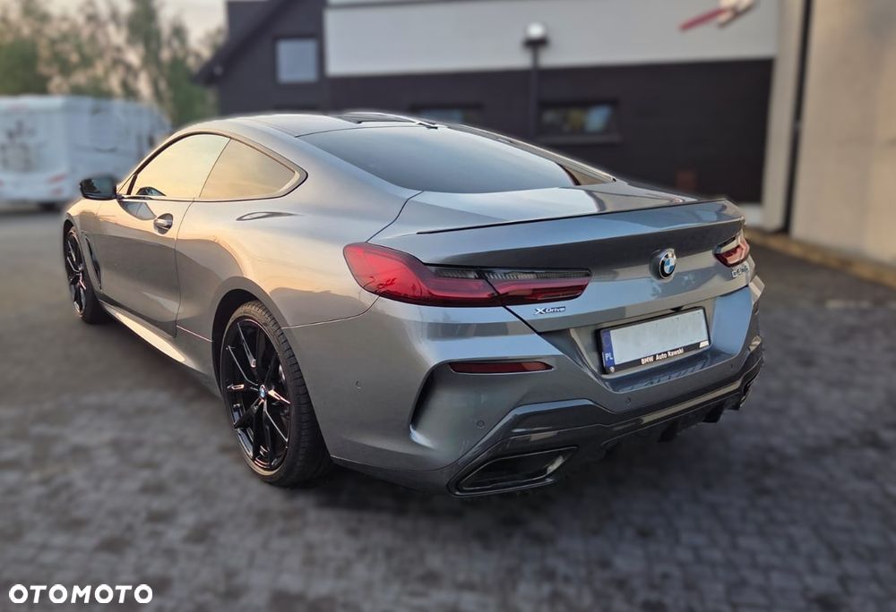 BMW Seria 8 - 3