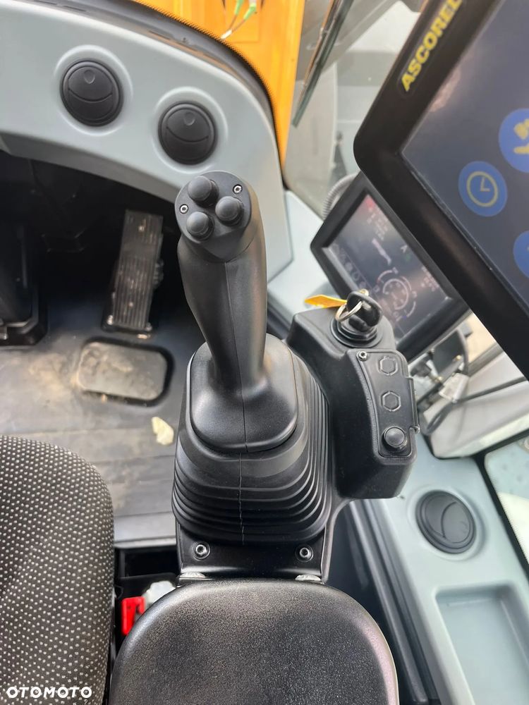 Liebherr L576 Xpower * Pełen Serwis Liebherr * waga ASCOREL * - 15