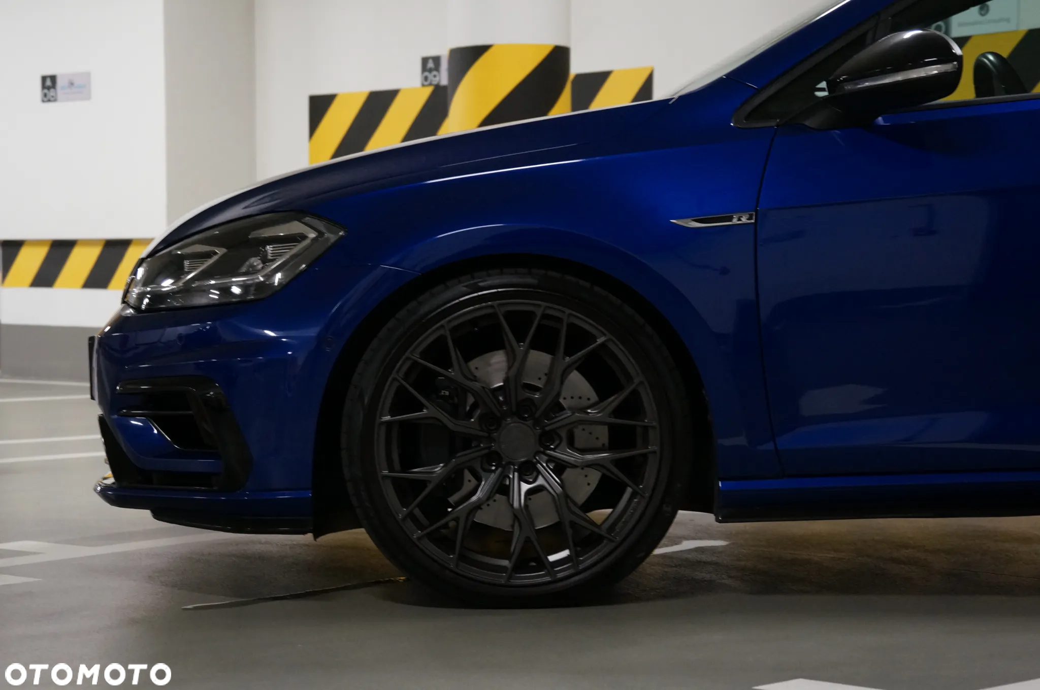 Volkswagen Golf R 4Motion (BlueMotion Technology) DSG - 17