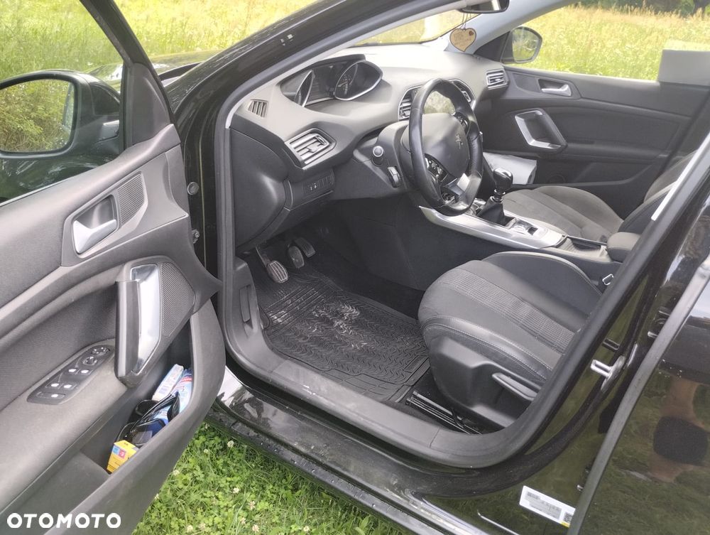 Peugeot 308 1.5 BlueHDi Active S&S - 15