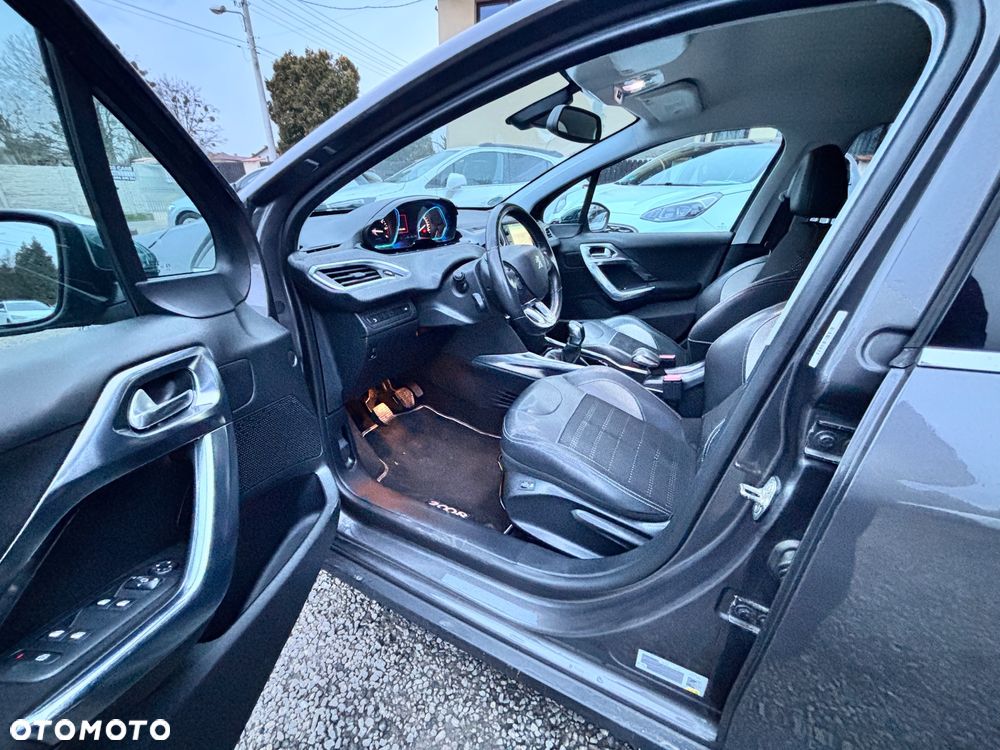 Peugeot 2008 1.6 VTi Allure - 10