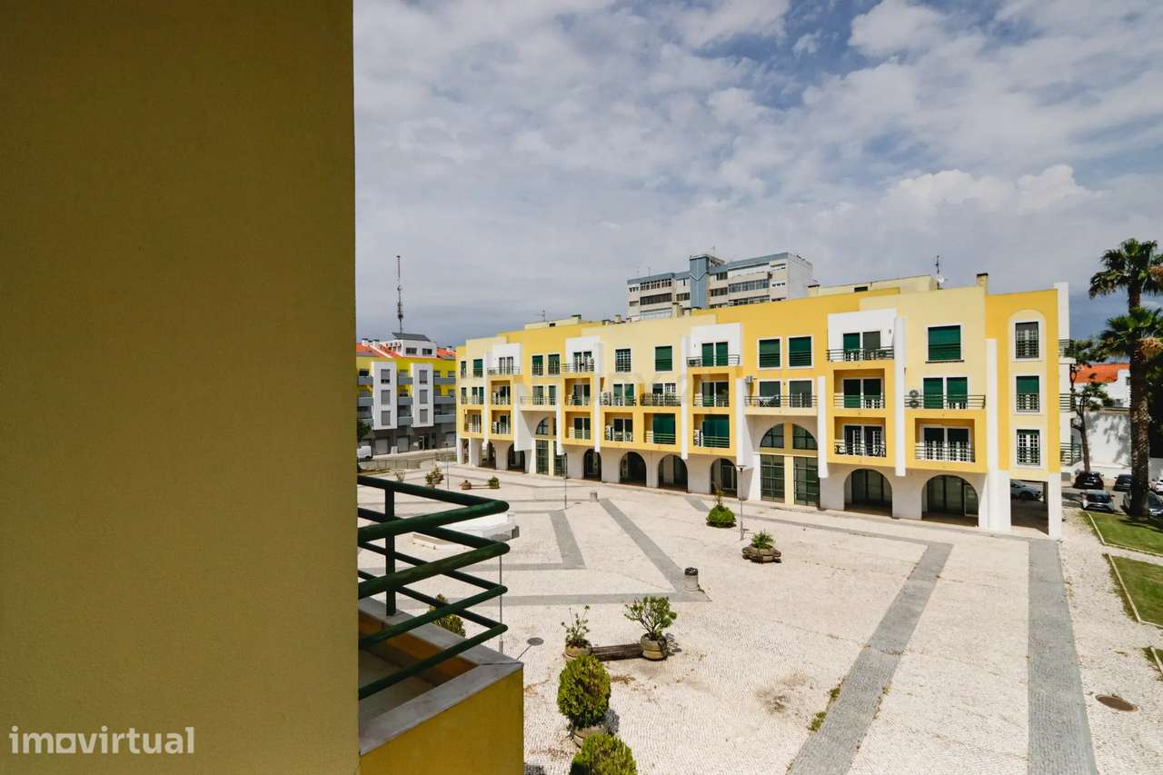 Apartamento T3 no Montijo | 143m2 área bruta útil | 2 garagens e eleva - Grande imagem: 5/44