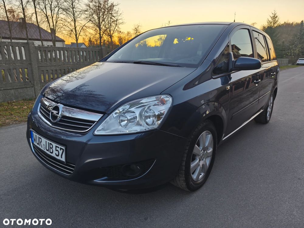 Opel Zafira 1.6 ECOFLEX Design Edition - 2