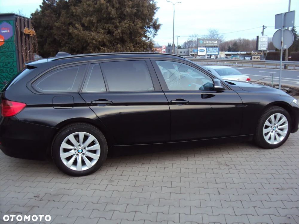 BMW Seria 3 318d Modern Line - 22