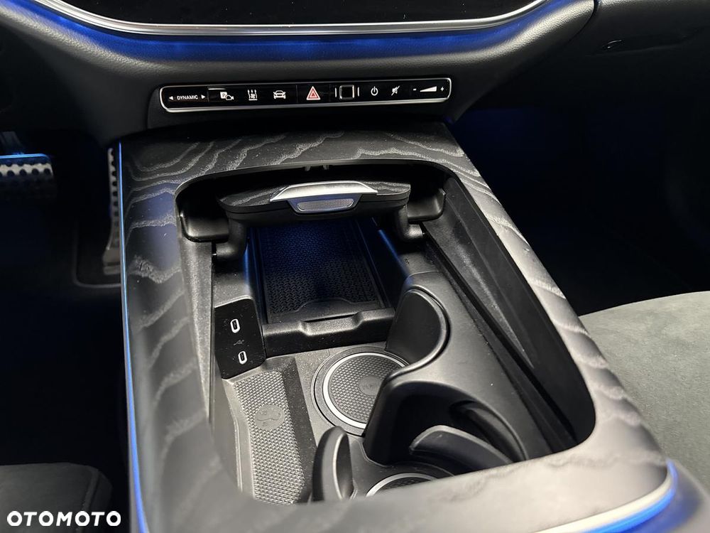 Mercedes-Benz Klasa E 220 d 4Matic 9G-TRONIC Edition AMG Line - 21
