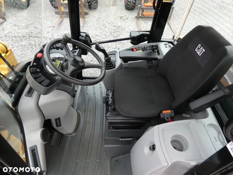 Caterpillar CAT 906M Z Niemiec / 2.942mth Serwis / Idealny / - 8