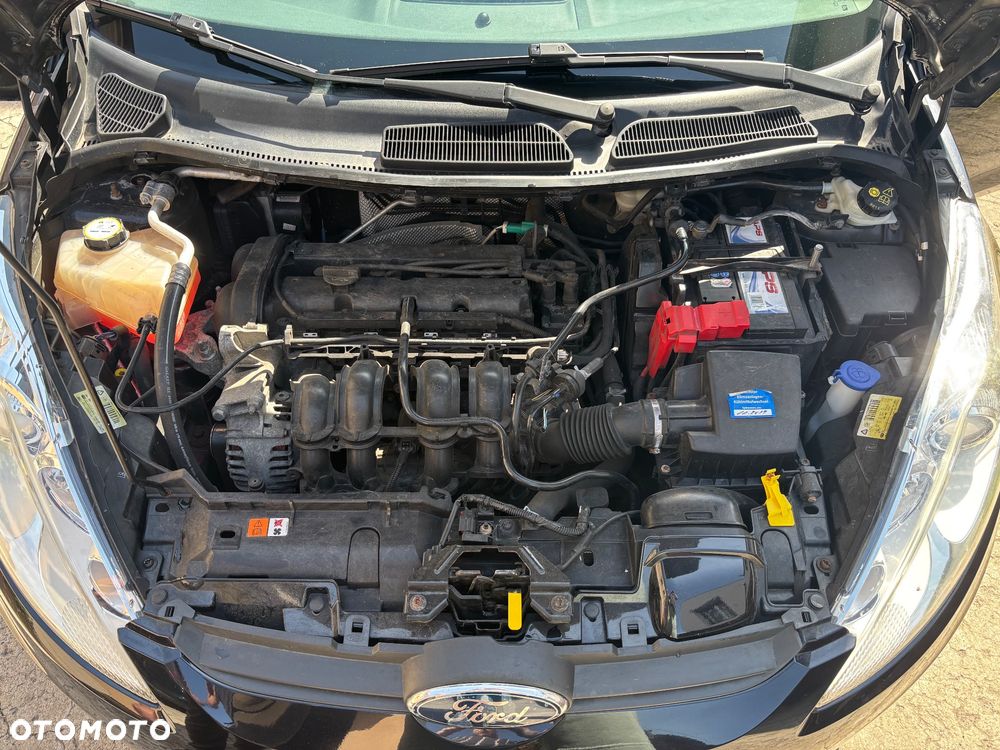 Ford Fiesta 1.4 Champions Edition - 19