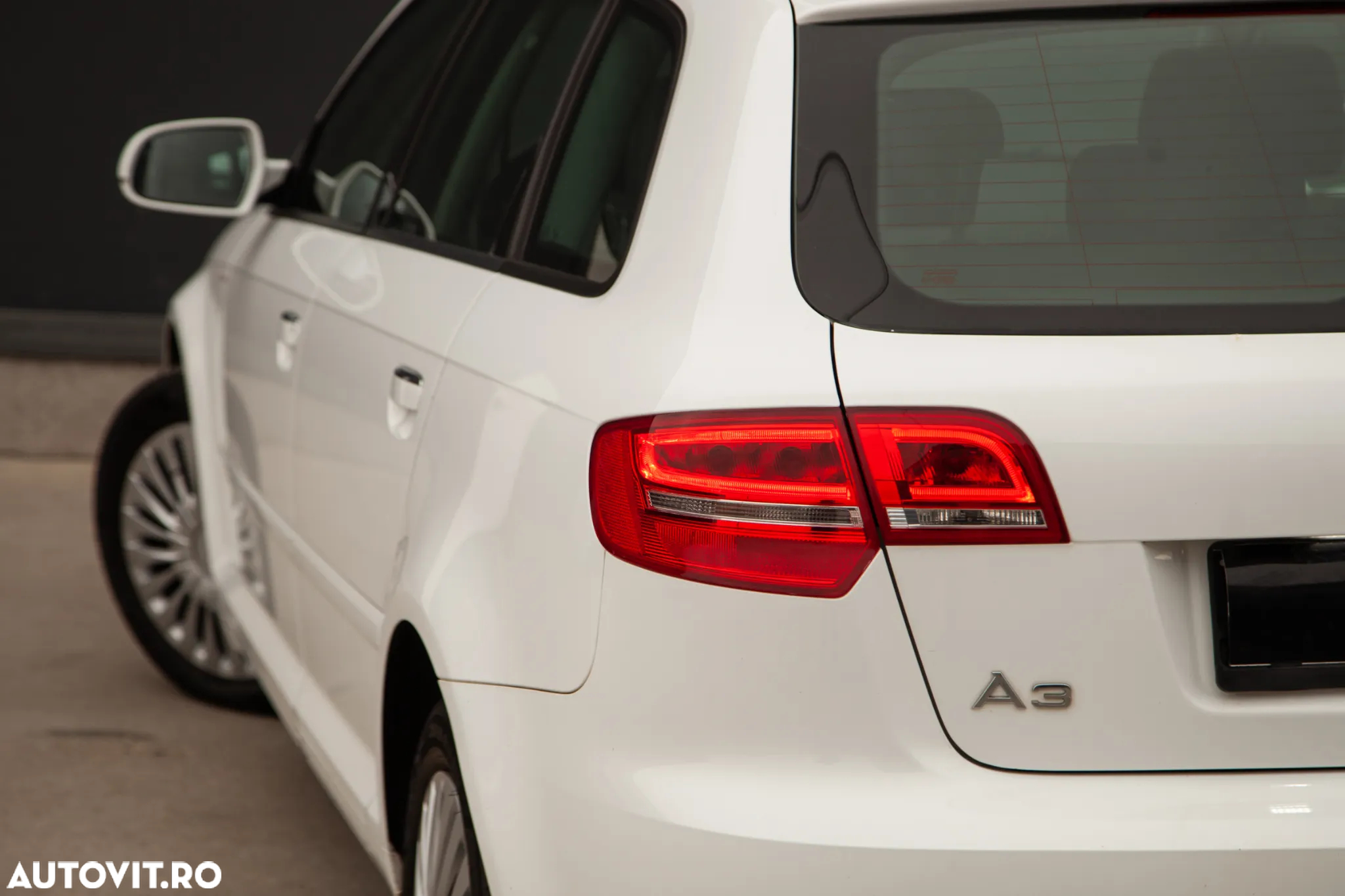 Audi A3 1.6 Sportback Attraction - 29