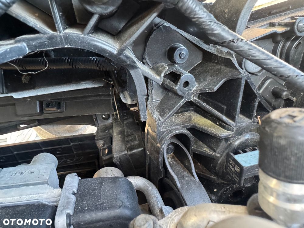 Hyundai IONIQ Premium - 19