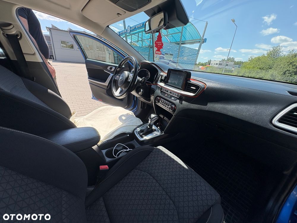 Kia Ceed 1.4 T-GDI GT-Line DCT - 9