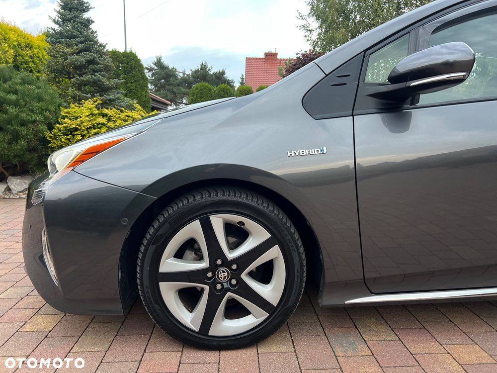 Toyota Prius 1.8 Hybrid Executive - 19