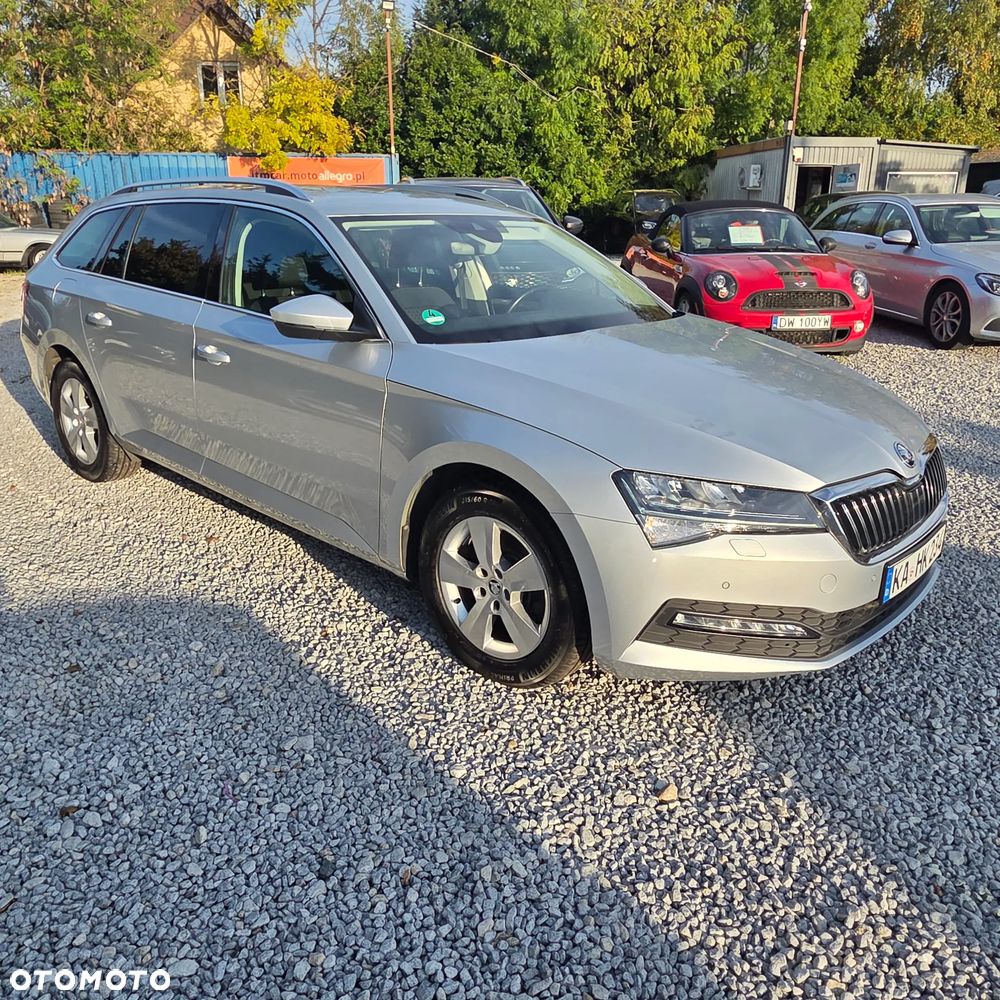 Skoda Superb 2021 photo 3