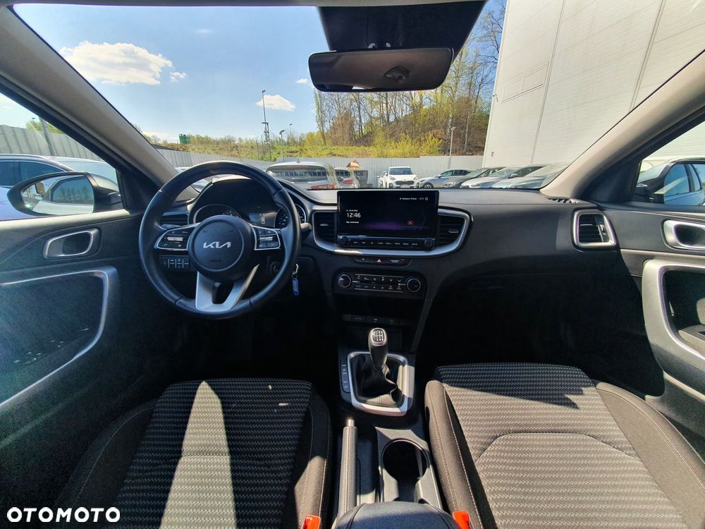 Kia XCeed 1.5 T-GDI M - 29