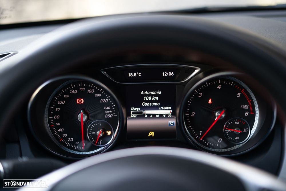 Mercedes-Benz CLA 180 d AMG Line - 12