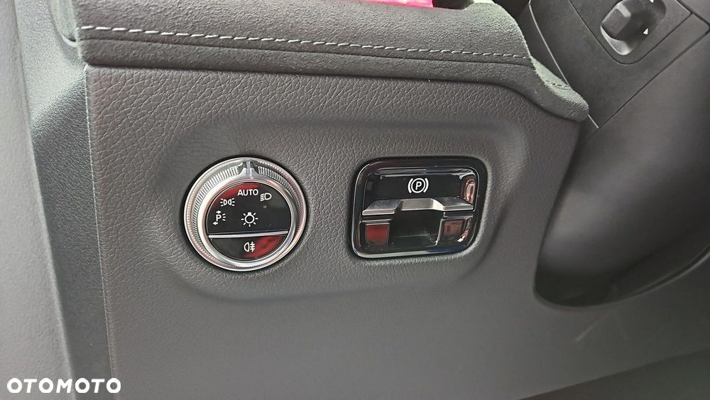 Mercedes-Benz EQS - 17