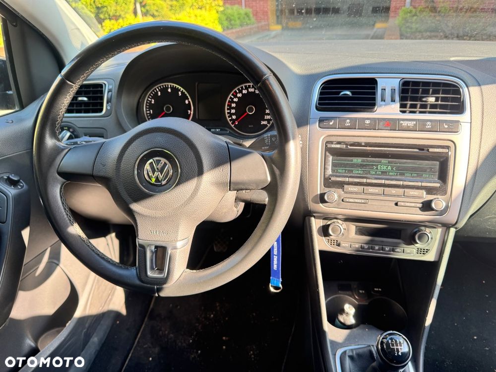 Volkswagen Polo - 9