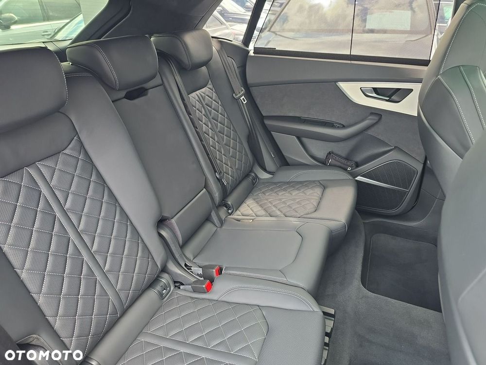 Audi Q8 50 TDI mHEV Quattro Tiptronic - 11