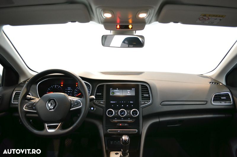 Renault Megane TCe 140 GPF Equilibre - 10