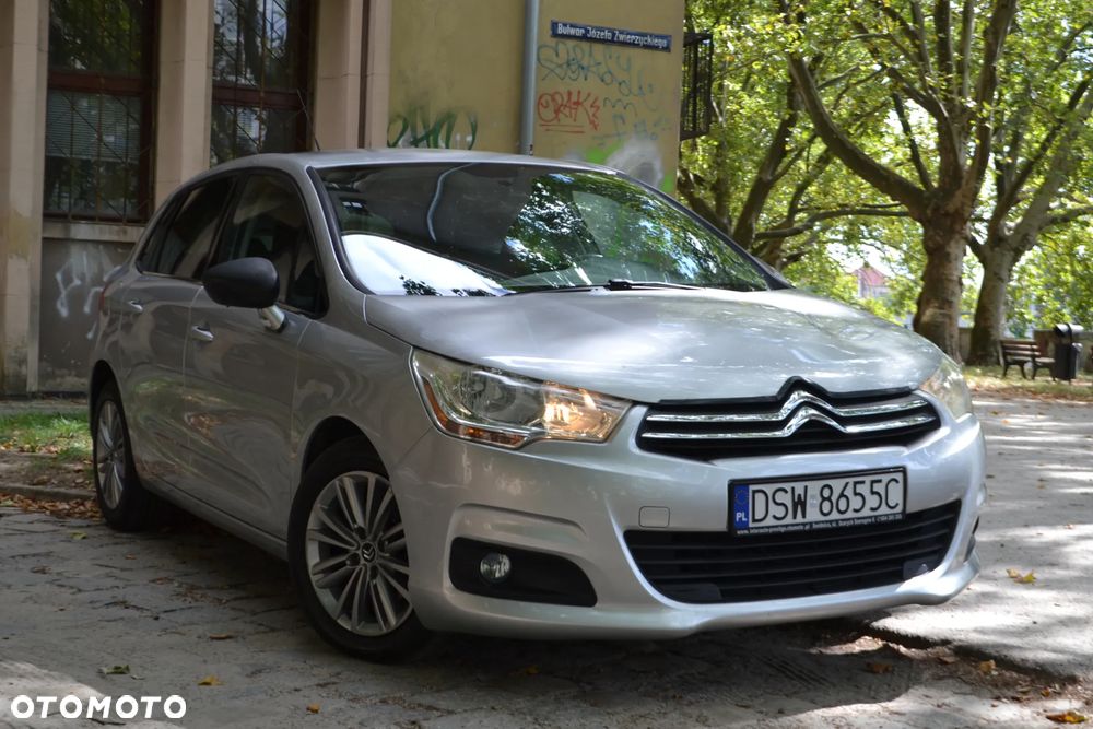 Citroën C4 VTi 120 Attraction - 2