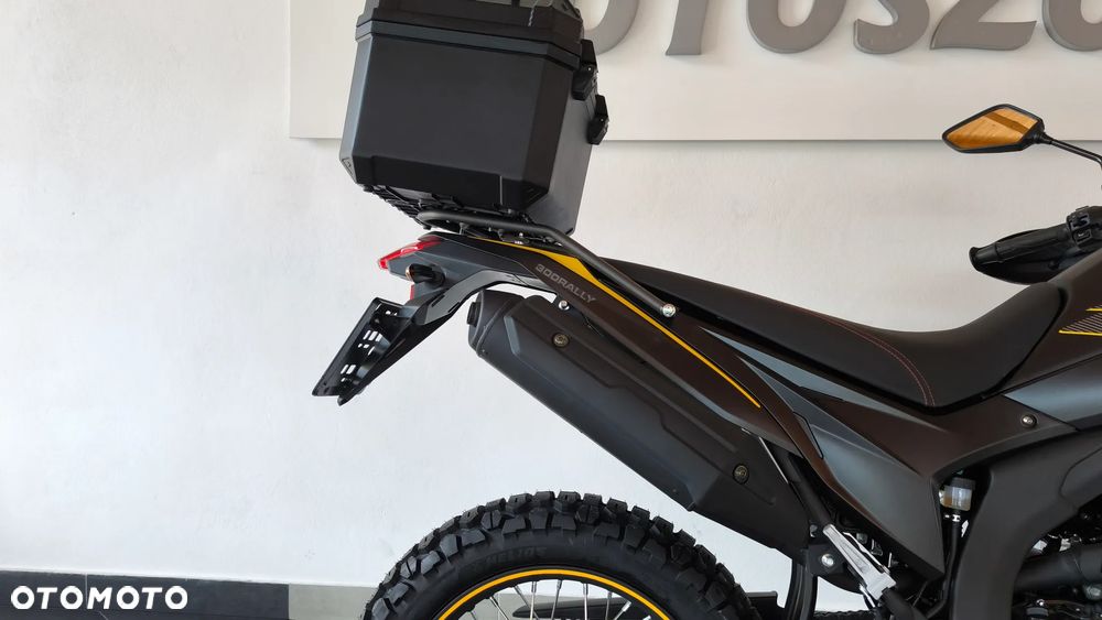 VOGE 300GY RALLY - 25
