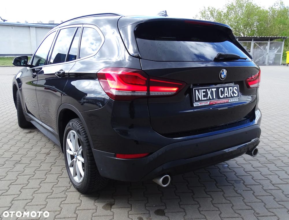 BMW X1 sDrive18d Advantage sport - 9