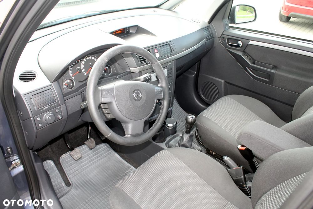 Opel Meriva 1.4 Essentia - 11