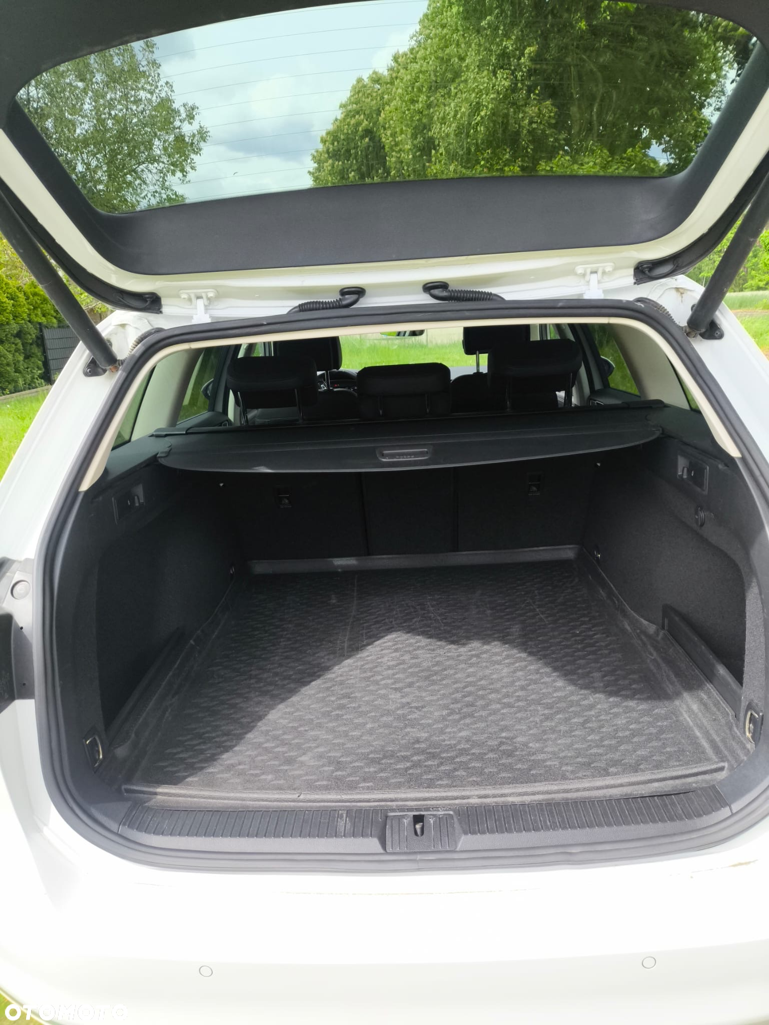 Volkswagen Passat Variant 1.4 TSI ACT (BMT) DSG Highline - 6
