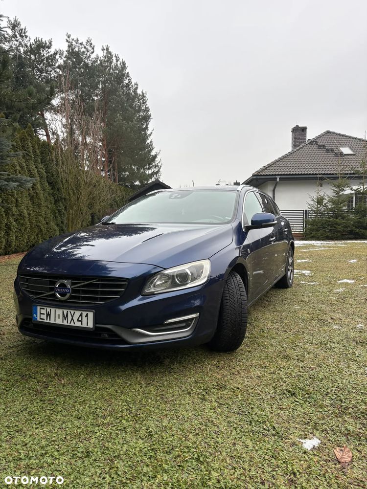Volvo V60 D2 Geartronic Powershift Momentum - 3