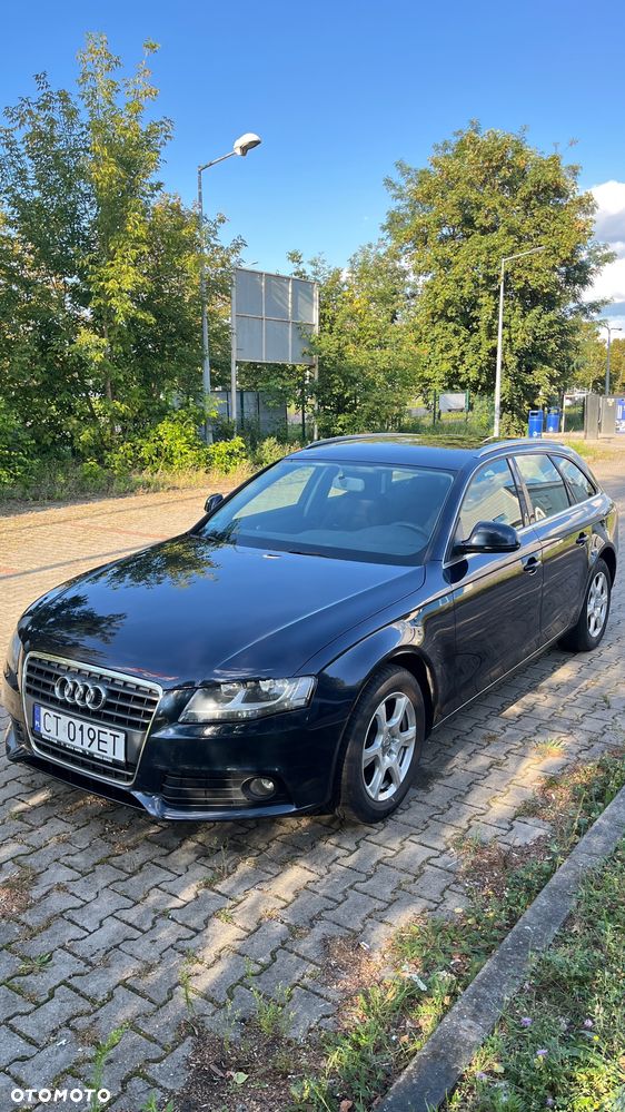 Audi A4 Avant - 1