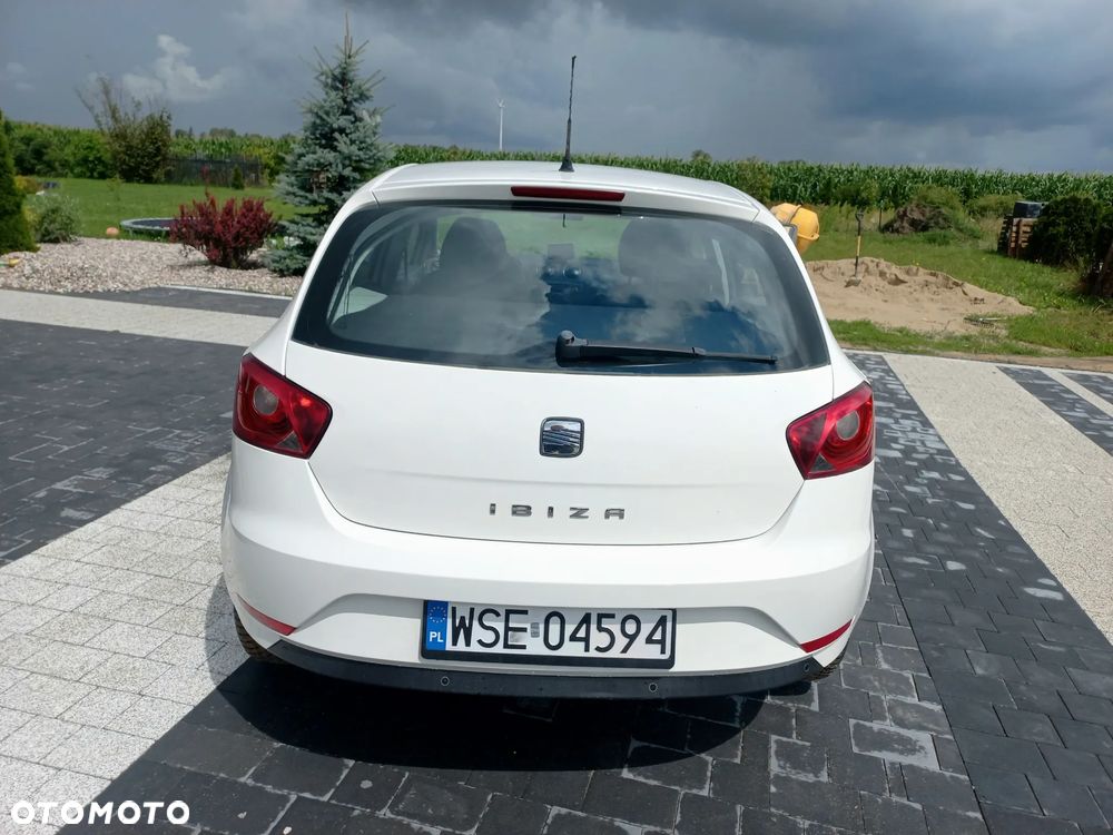 Seat Ibiza 1.4 16V Reference - 9
