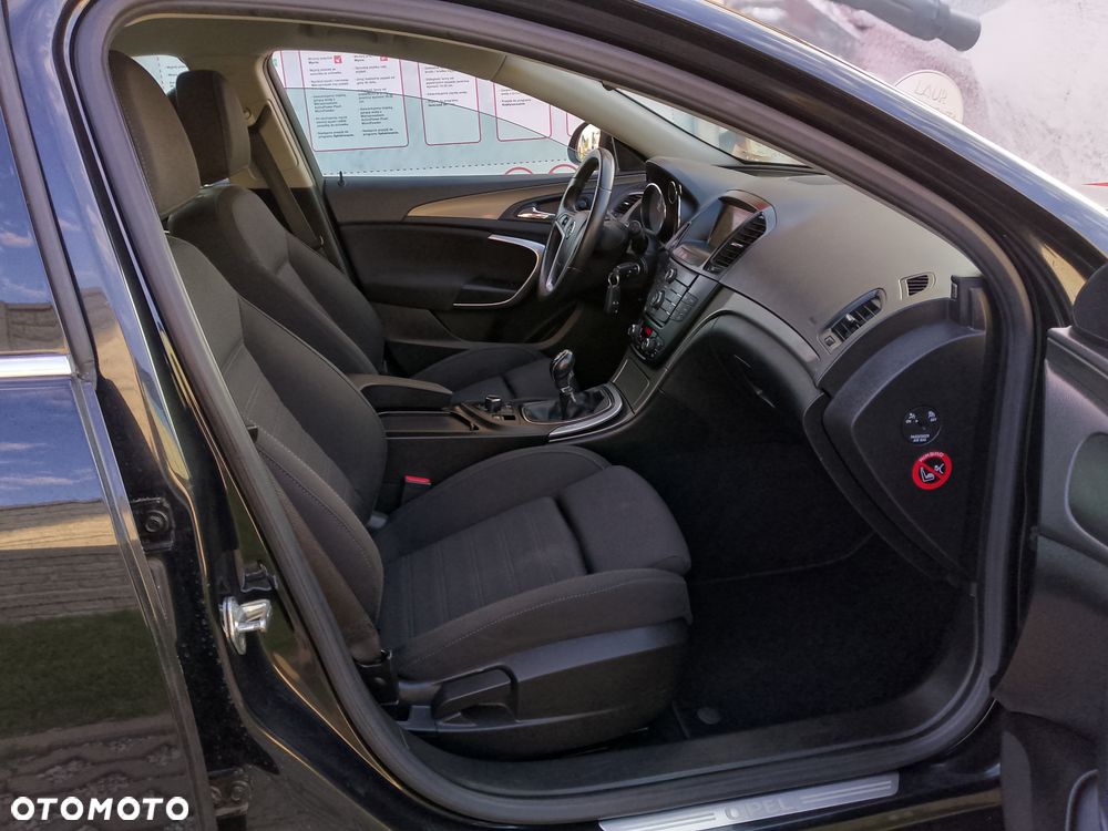Opel Insignia 2.0 CDTI Sports Tourer - 19