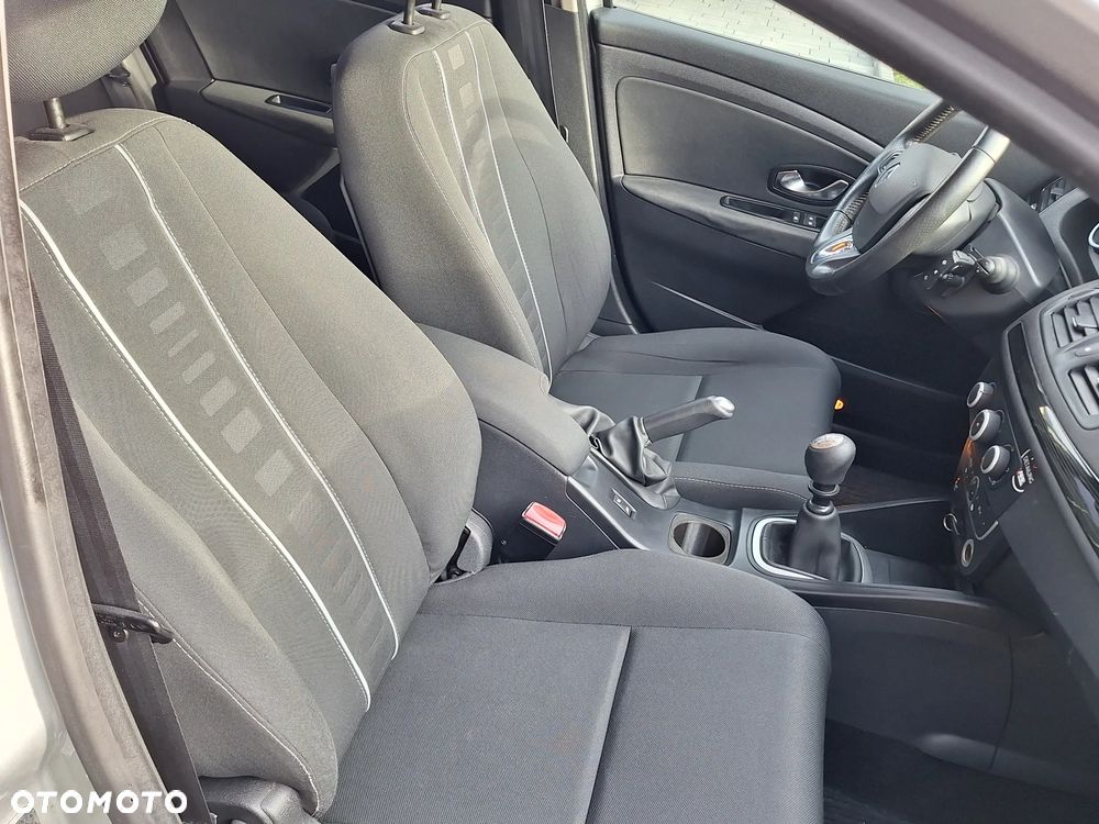 Renault Megane 1.9 dCi Expression - 22