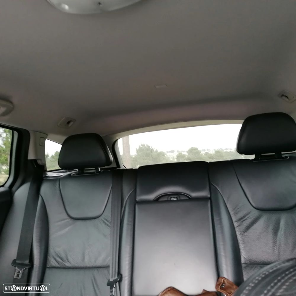 Volvo V60 1.6 D2 Momentum Eco - 23