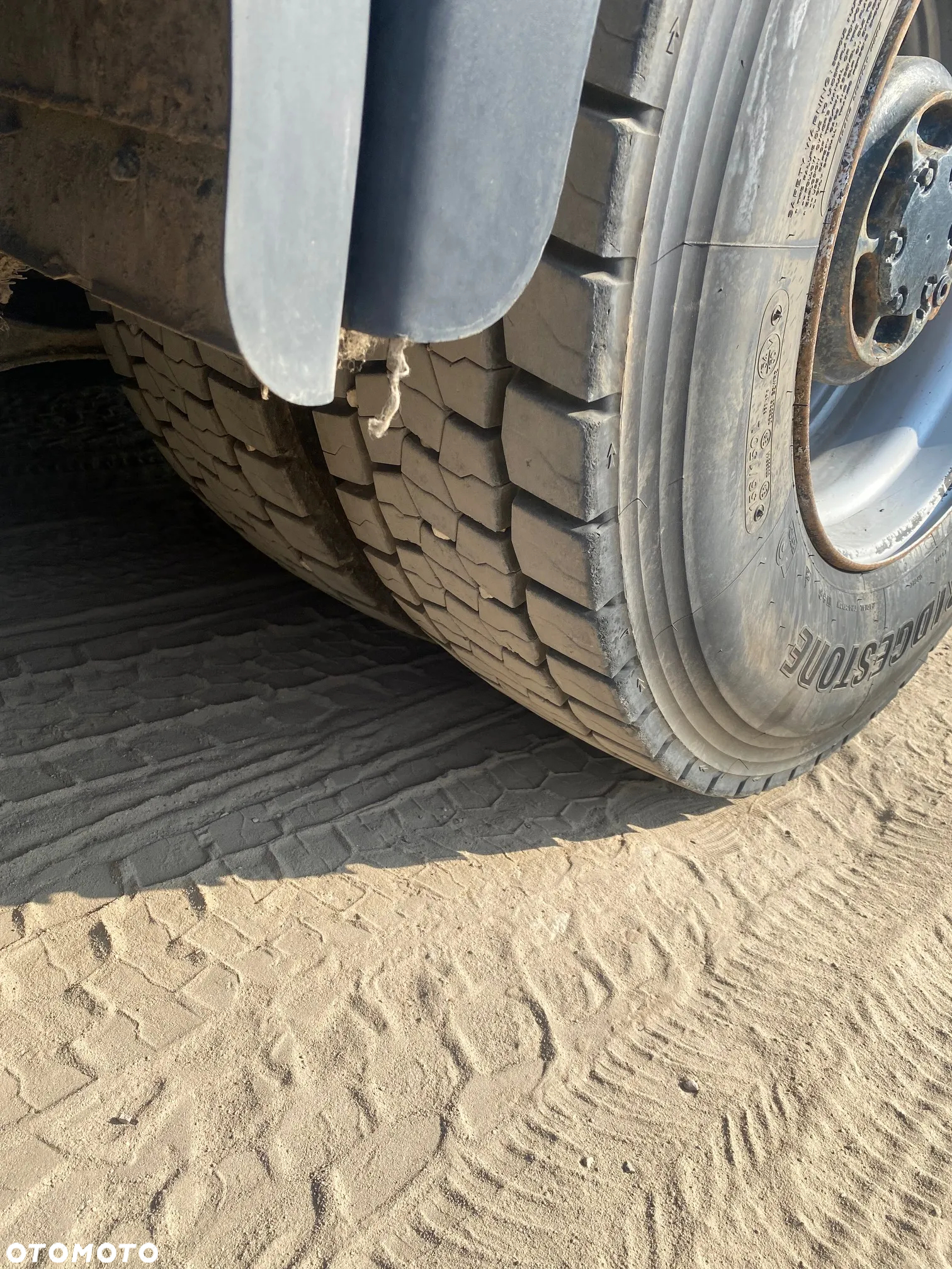 Volvo FM 12 420 KM 6X4 HYD. 89 900 Netto - 5