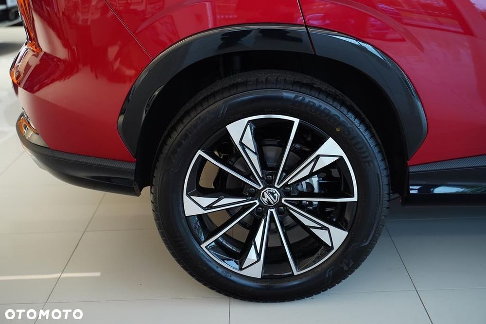 MG HS 1.5T HEV+ Excite - 32