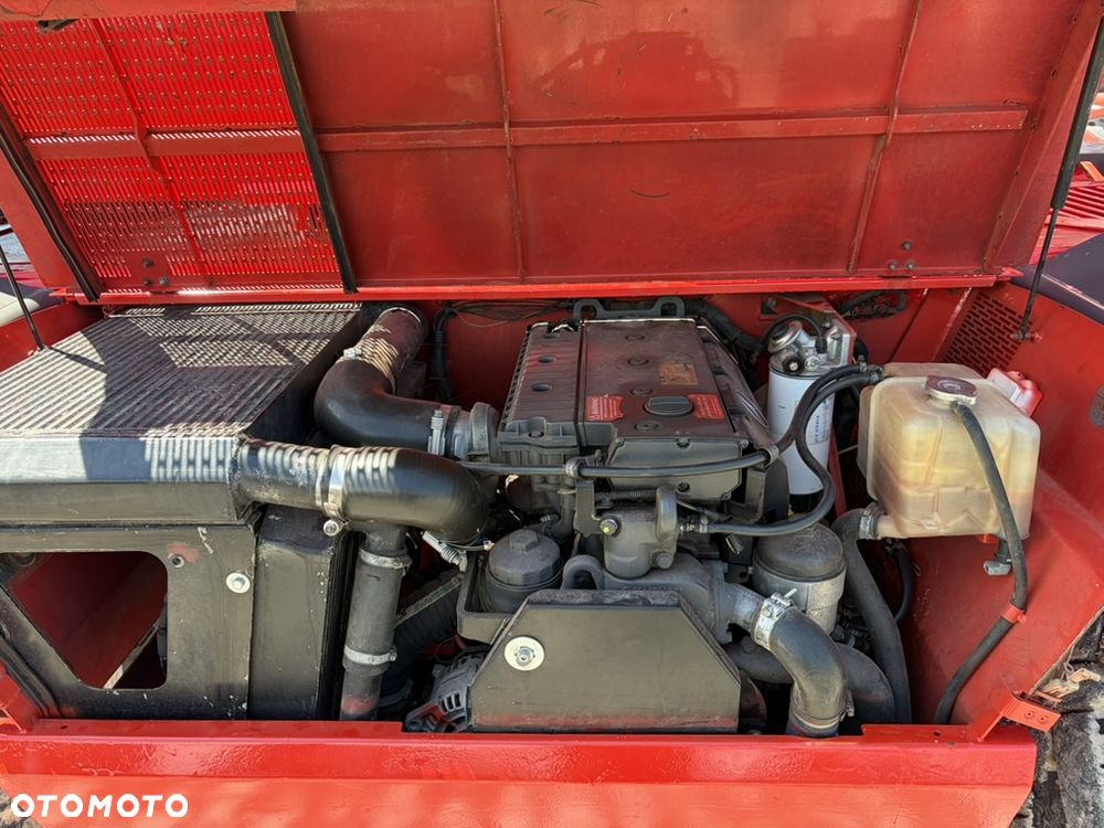 Manitou MRT 2150 + wciągarka 5t - 13