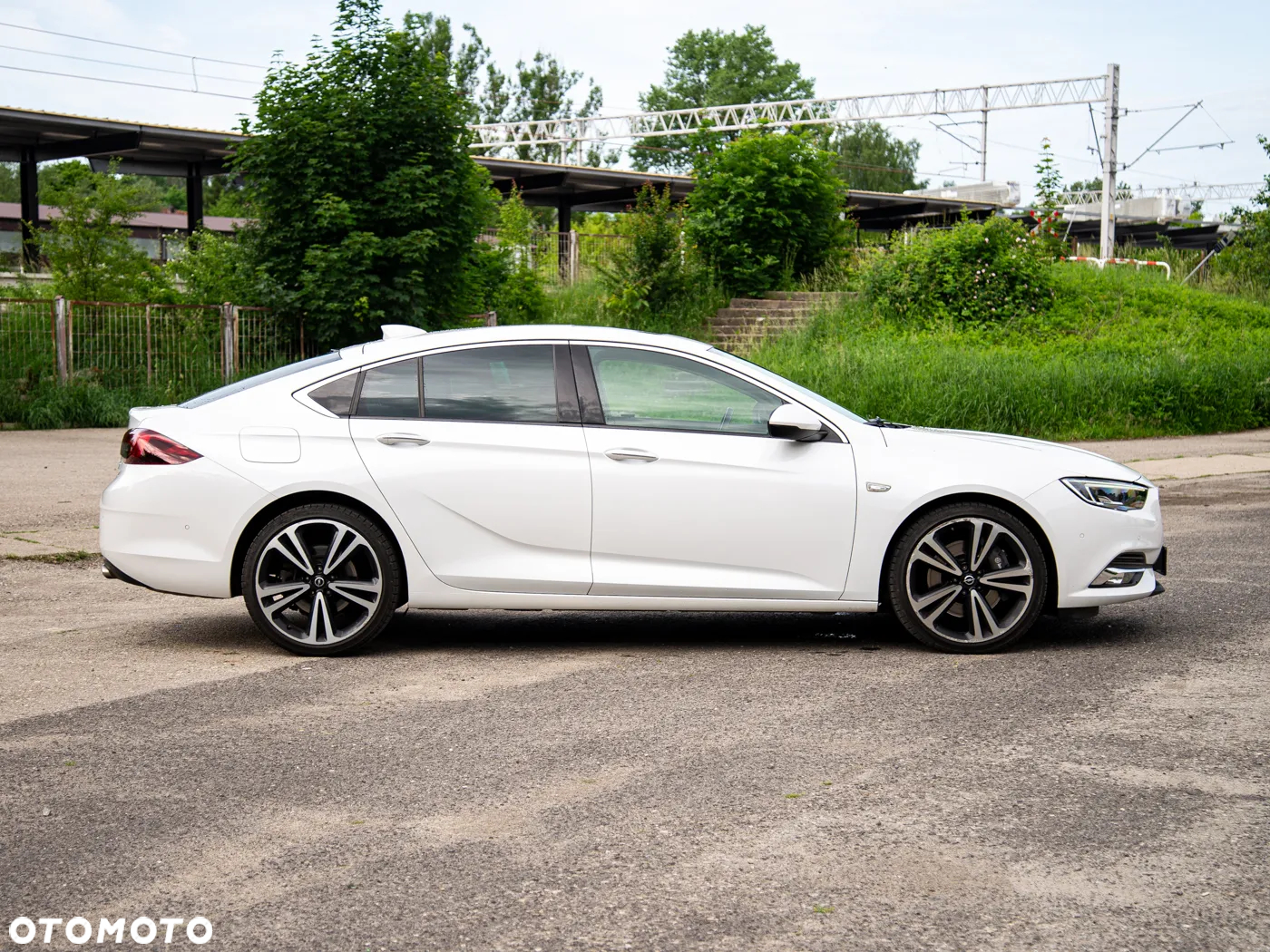 Opel Insignia 2.0 T 4x4 Innovation S&S - 20