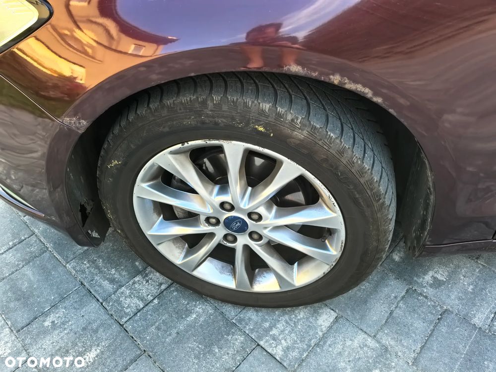 Ford Fusion - 9